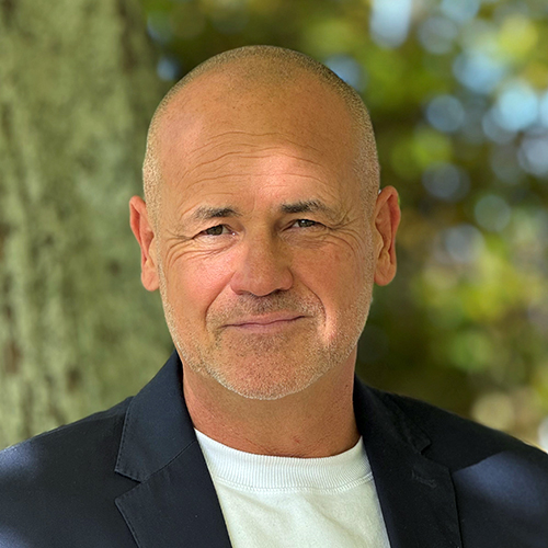 Photo of Chris MacKenzie