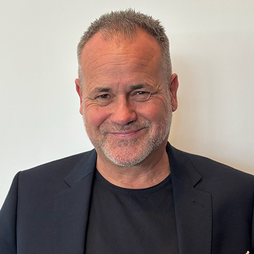 Photo of Chris Mackenzie